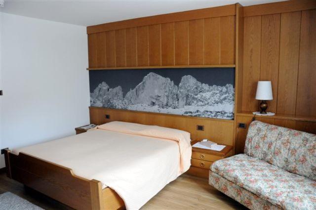 Hotel Garni Soreie Pozza di Fassa Zewnętrze zdjęcie