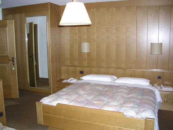 Hotel Garni Soreie Pozza di Fassa Zewnętrze zdjęcie