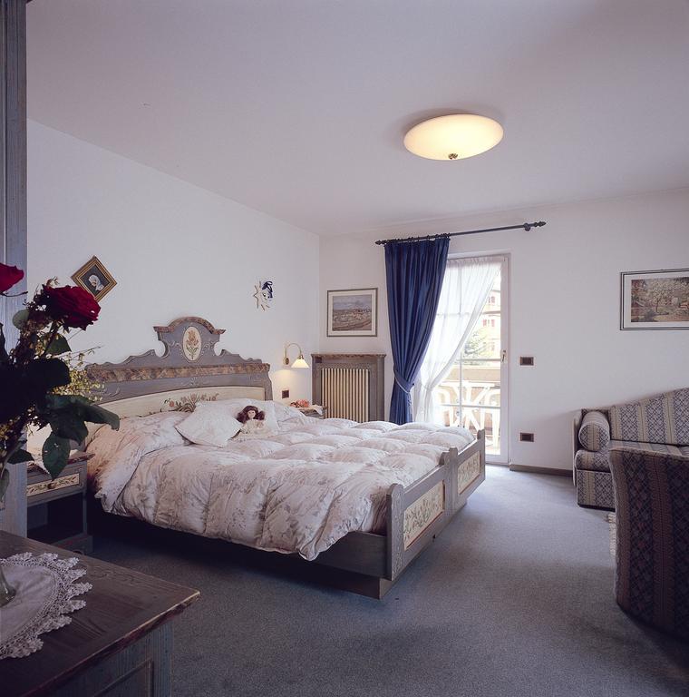 Hotel Garni Soreie Pozza di Fassa Zewnętrze zdjęcie